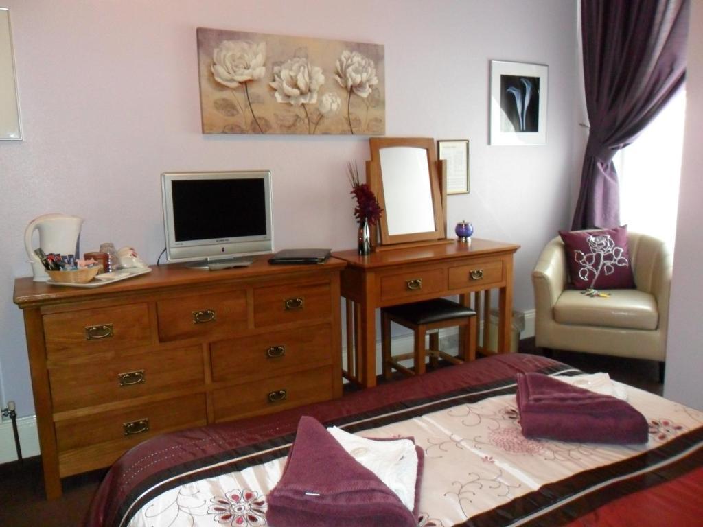 Exton House Hotel Торки Стая снимка
